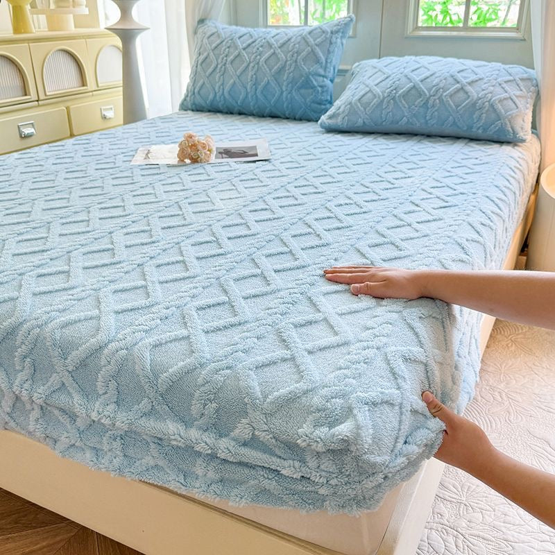 Embossed Geometric Pattern Ultra Soft Warm Milk Velvet Fitted Mattress