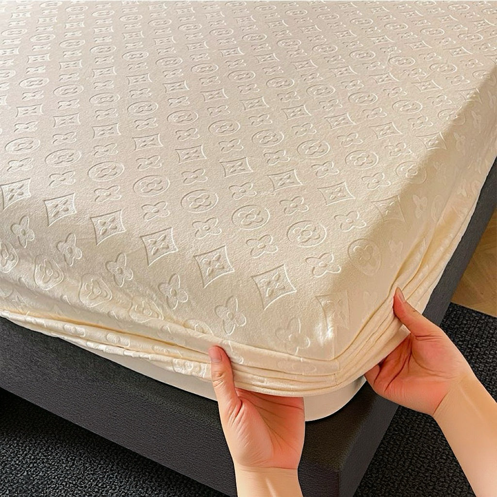 Premium Soft Milk Velvet Fitted Bed Sheet Cover Set