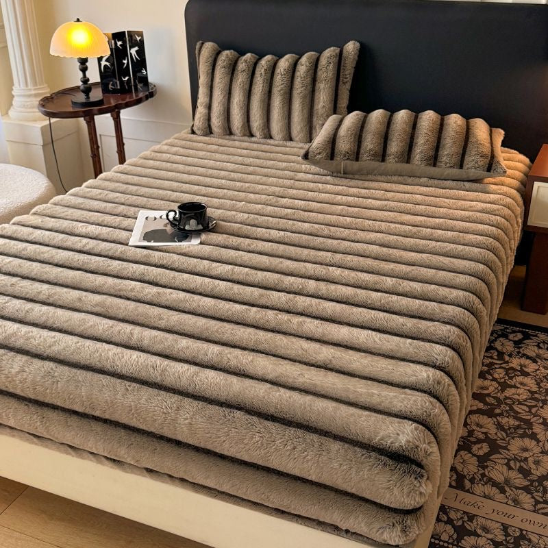 Classic Luxury Soft Faux Rabbit Fur Striped Mattress Cover Bed Sheet Set