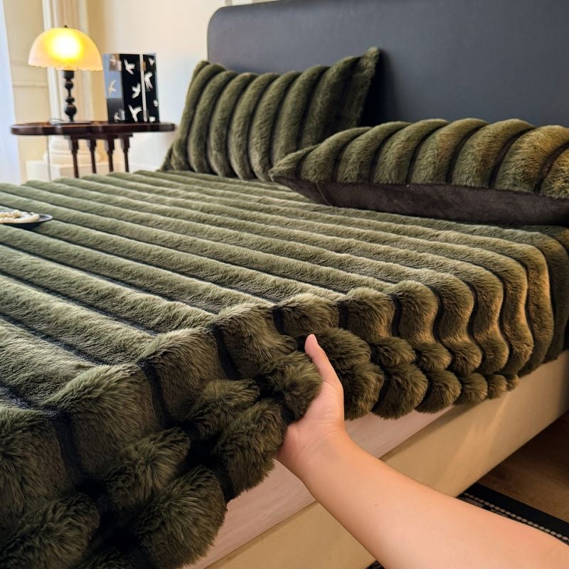 Classic Luxury Soft Faux Rabbit Fur Striped Mattress Cover Bed Sheet Set