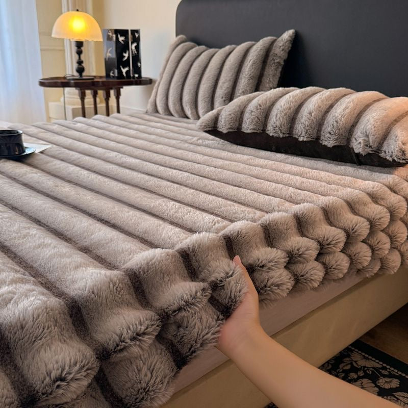 Classic Luxury Soft Faux Rabbit Fur Striped Mattress Cover Bed Sheet Set