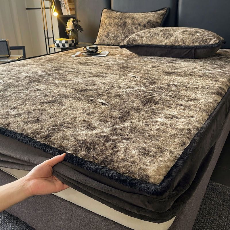 Cozy Faux Fur Rabbit Deep Pocket Plush Fitted Bed Sheet Set