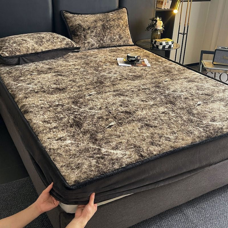 Cozy Faux Fur Rabbit Deep Pocket Plush Fitted Bed Sheet Set