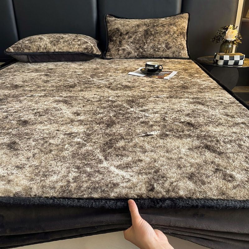 Cozy Faux Fur Rabbit Deep Pocket Plush Fitted Bed Sheet Set