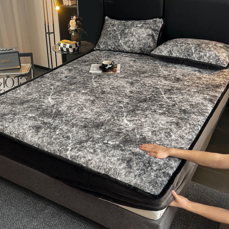 Cozy Faux Fur Rabbit Deep Pocket Plush Fitted Bed Sheet Set