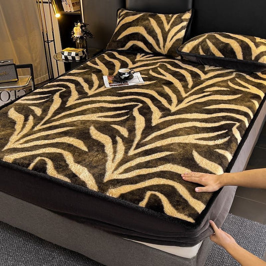 Cozy Faux Rabbit Velvet Deep Pocket Plush Fitted Bed Sheet Set