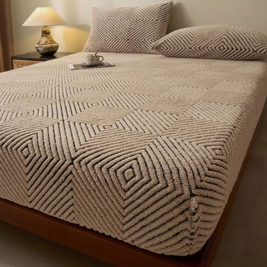 Ultra-Soft Milk Velvet Thick Plush Coral Fleece Fitted Bed Sheet