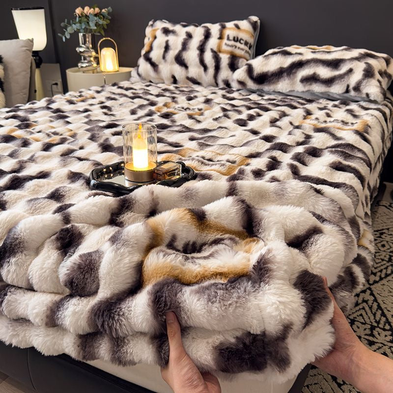 3 Pieces Luxury Faux Rabbit Fur Thick Plush Fluffy Fitted Bed Sheet Cover Set