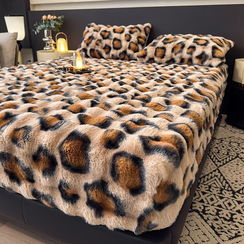 3 Pieces Luxury Faux Rabbit Fur Thick Plush Fluffy Fitted Bed Sheet Cover Set