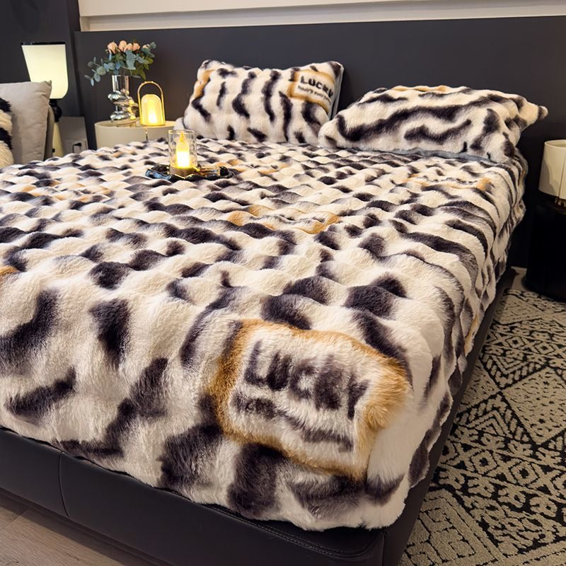 3 Pieces Luxury Faux Rabbit Fur Thick Plush Fluffy Fitted Bed Sheet Cover Set