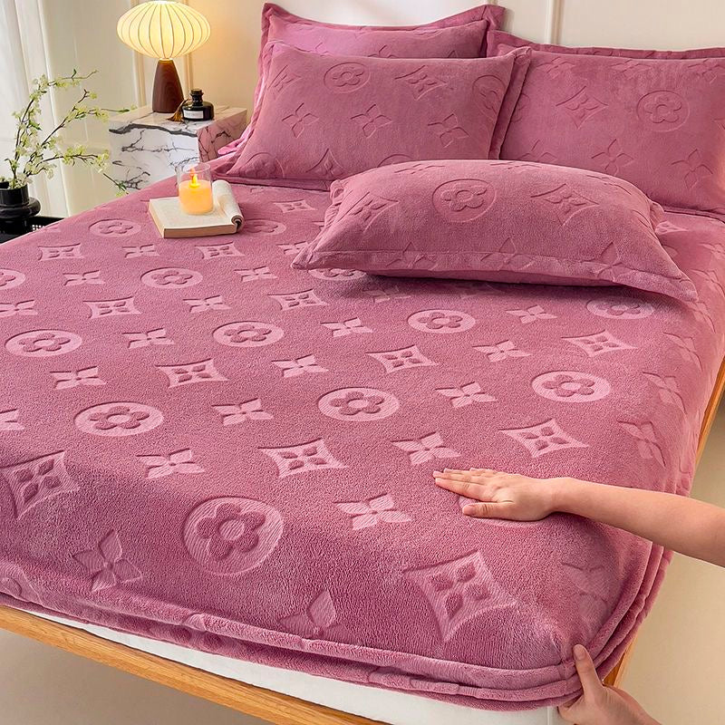Luxurious Ultra Plush Fleece Velvet Fitted Bed Cover Sheet Set