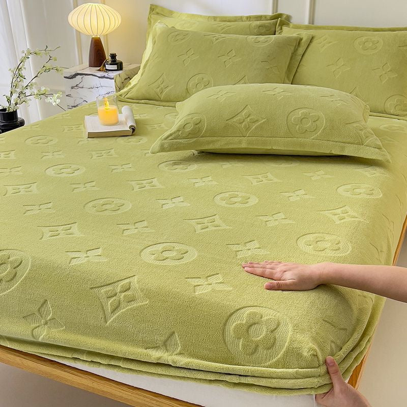 Luxurious Ultra Plush Fleece Velvet Fitted Bed Cover Sheet Set