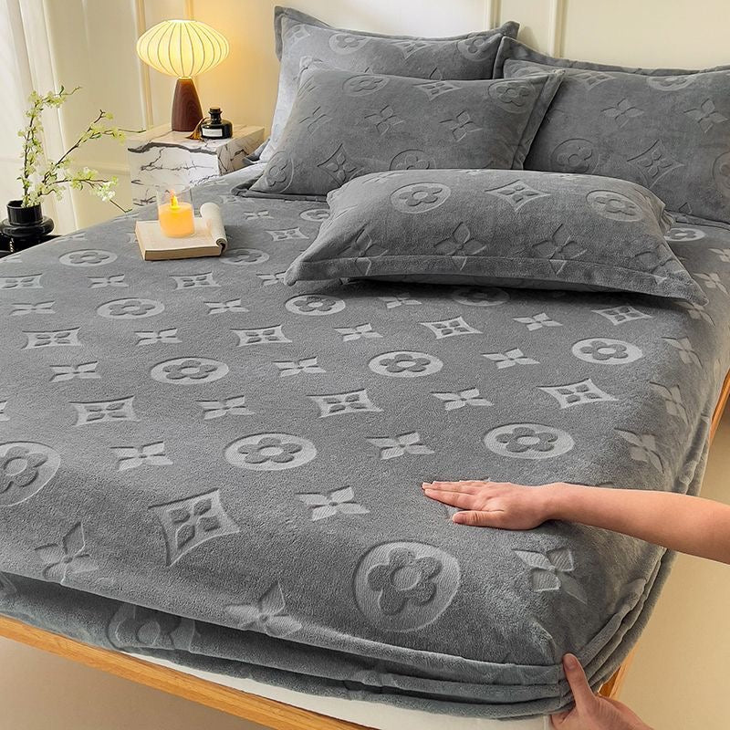 Luxurious Ultra Plush Fleece Velvet Fitted Bed Cover Sheet Set