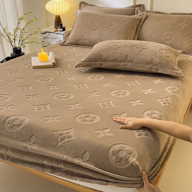 Luxurious Ultra Plush Fleece Velvet Fitted Bed Cover Sheet Set