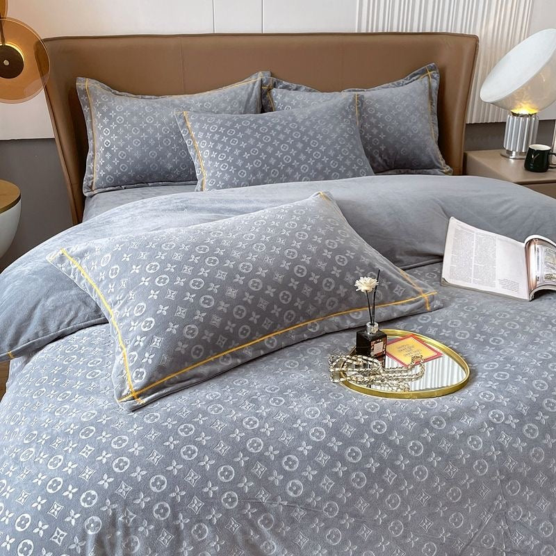 Luxury Extra Warm Winter Double-Sided Milk Velvet Fleece Bedding Set