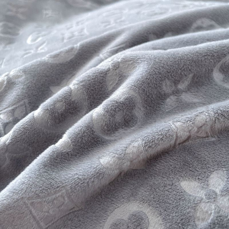 Luxury Extra Warm Winter Double-Sided Milk Velvet Fleece Bedding Set
