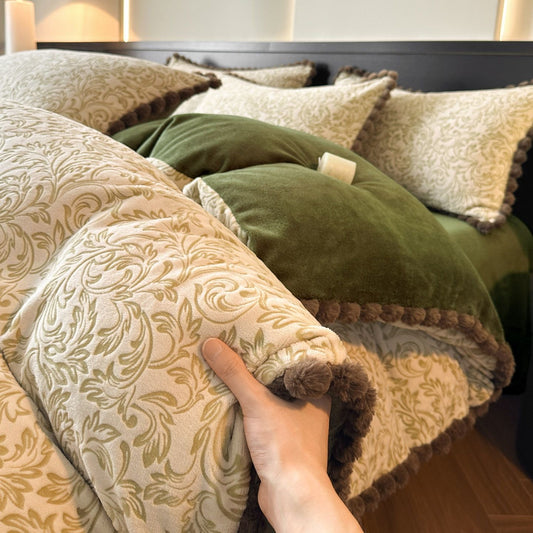 Embossed Double-Sided Plush Extra Thick Milk Velvet Bedding Set