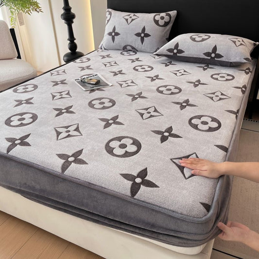 Luxury Plush Fleece Velvet Fitted Sheet Set