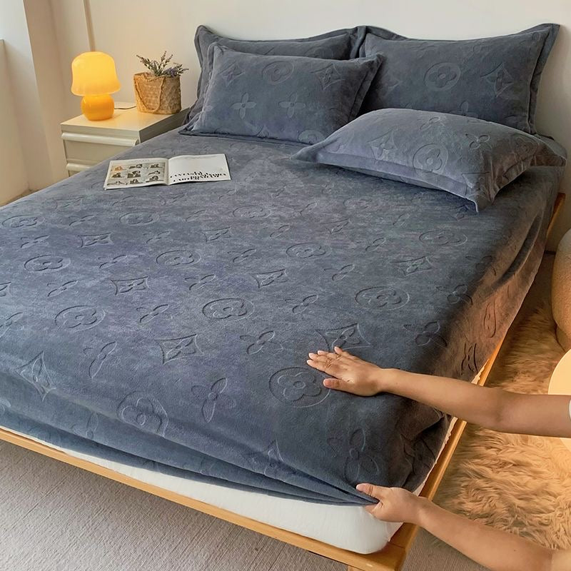 Luxury Soft Fleece Velvet Fitted Bed Sheet Cover Set