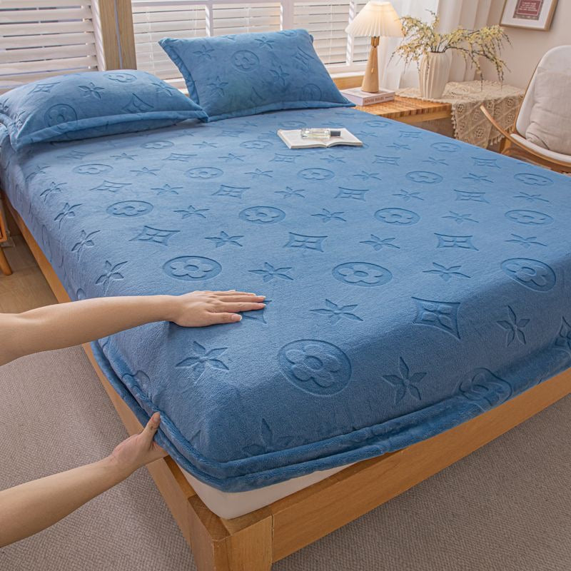 Cozy Plush Fleece Fitted Sheet Bed Set