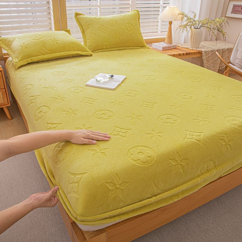 Cozy Plush Fleece Fitted Sheet Bed Set