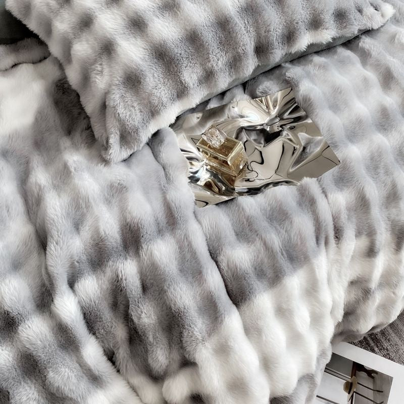 Faux Fur Soft Plush Double Sided Fleece Duvet Cover with Velvet Bed Sheet Bedding Set