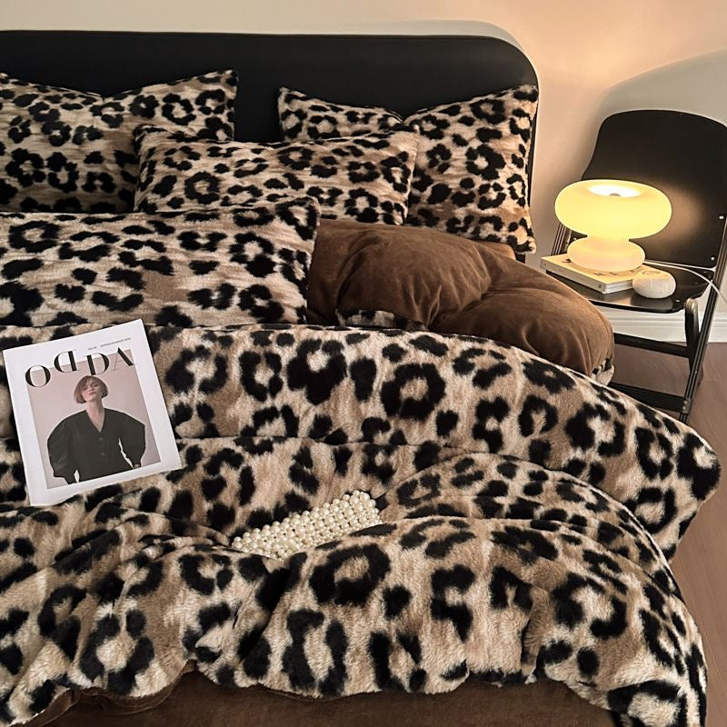 4 Pieces Vintage Print Soft Plush Faux Fur Fuzzy Comforter Cover Bedding Set