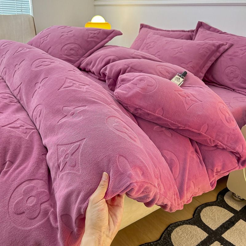 Luxury Fashion Milk Velvet Thick Plush Flannel Bedding Set