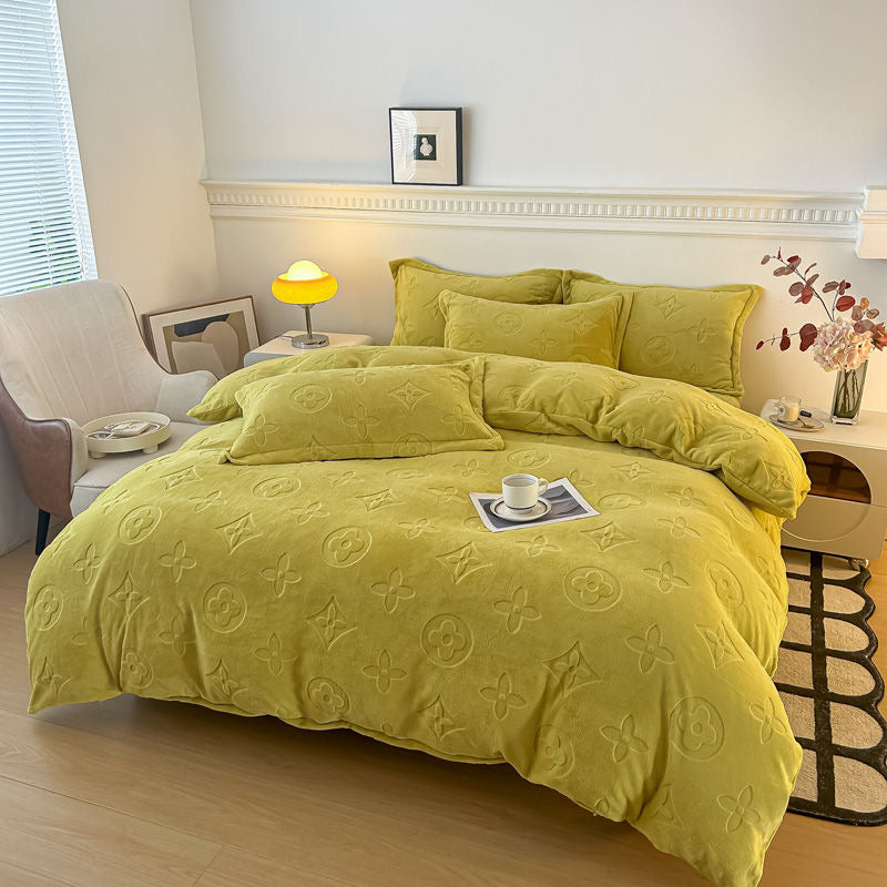 Luxury Fashion Milk Velvet Thick Plush Flannel Bedding Set