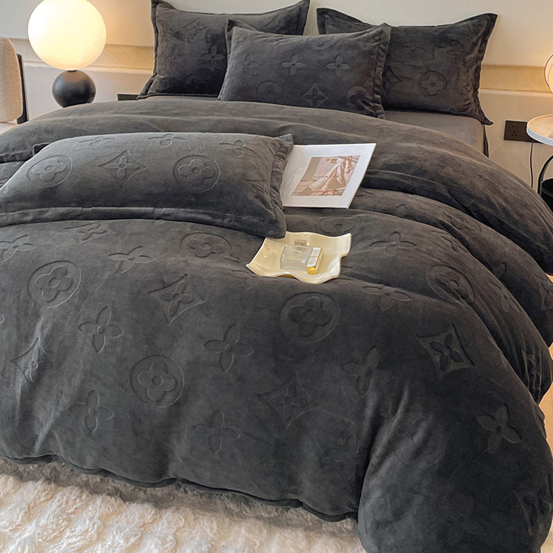 Luxury Fashion Milk Velvet Thick Plush Flannel Bedding Set