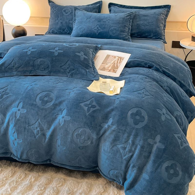 Luxury Fashion Milk Velvet Thick Plush Flannel Bedding Set