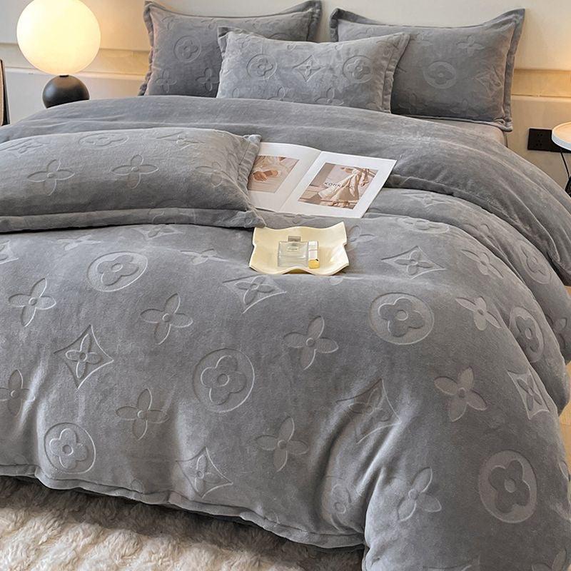 Luxury Fashion Milk Velvet Thick Plush Flannel Bedding Set