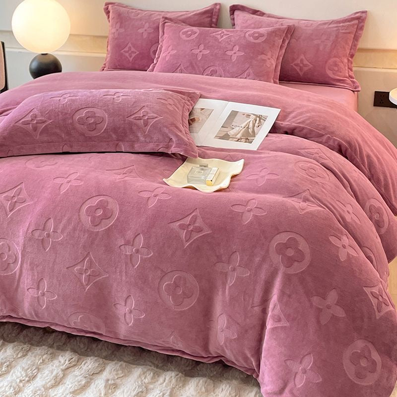 Luxury Fashion Milk Velvet Thick Plush Flannel Bedding Set