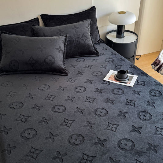 Luxury Fuzzy Fleece Velvet Fitted Bed Sheet Cover Set