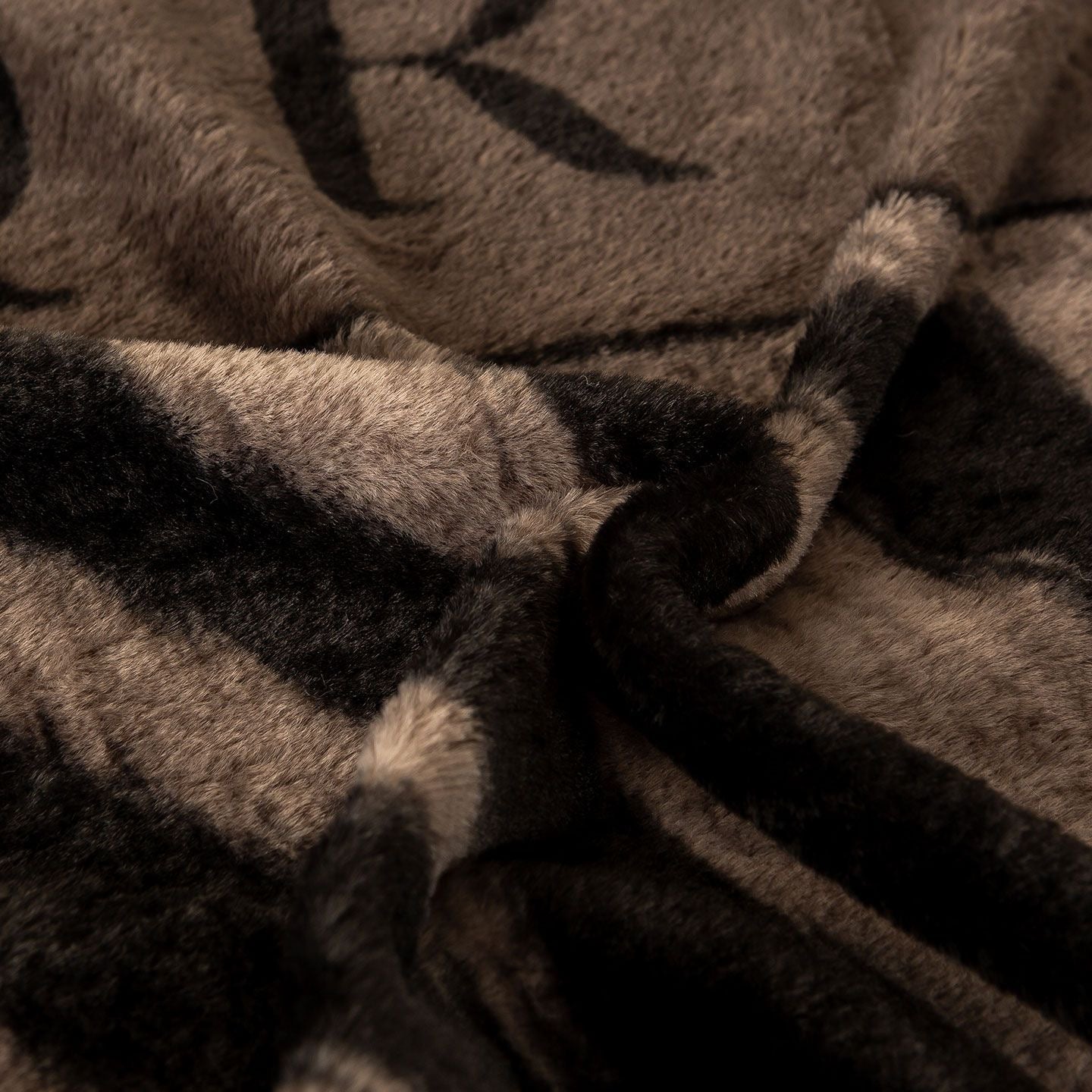 3 Pieces Faux Fur Flannel Warm Plush Shaggy Fitted Bed Sheet Set