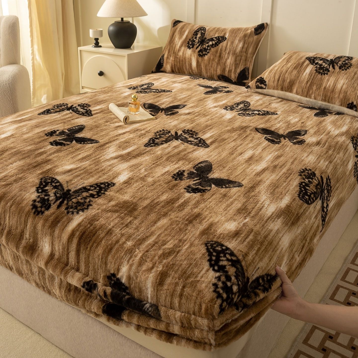 3 Pieces Faux Fur Flannel Warm Plush Shaggy Fitted Bed Sheet Set