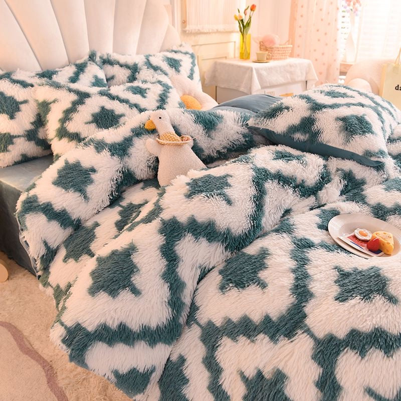 4 Pieces Faux Fur Pattern Plush Shaggy Fluffy Flannel Duvet Cover Bedding Set